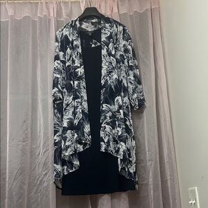 Navy Blue and White Floral Kimono Cardigan.